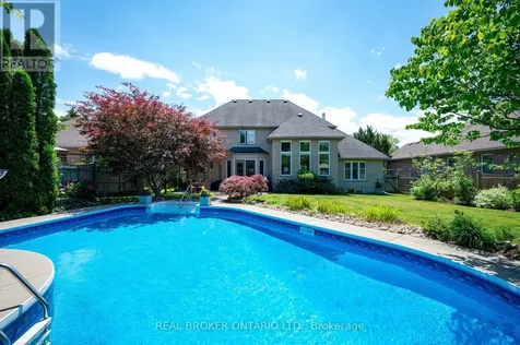 6 Pioneer Tower Crescent Kitchener ON N2P 2L2