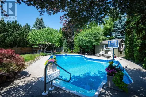 6 Pioneer Tower Crescent Kitchener ON N2P 2L2