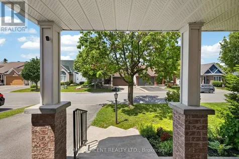 6 Windchime Crescent Ottawa ON K2G 6J3