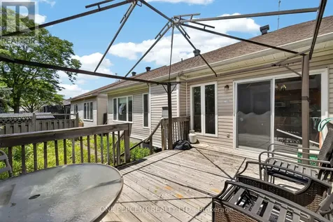 6 Windchime Crescent Ottawa ON K2G 6J3
