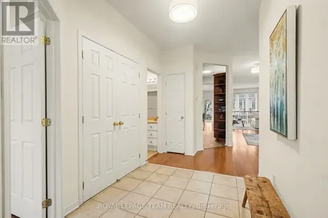 25 Sawchuk Terrace Ottawa ON K2K 3H1