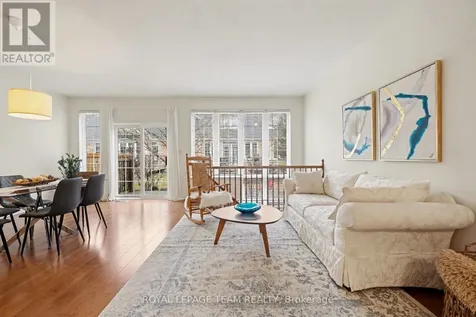 25 Sawchuk Terrace Ottawa ON K2K 3H1