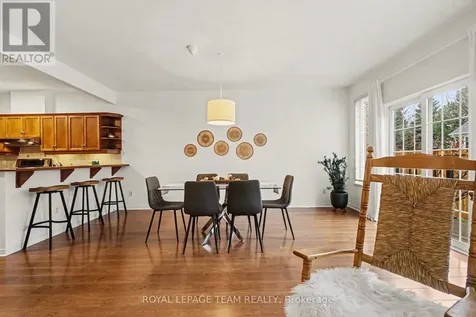 25 Sawchuk Terrace Ottawa ON K2K 3H1