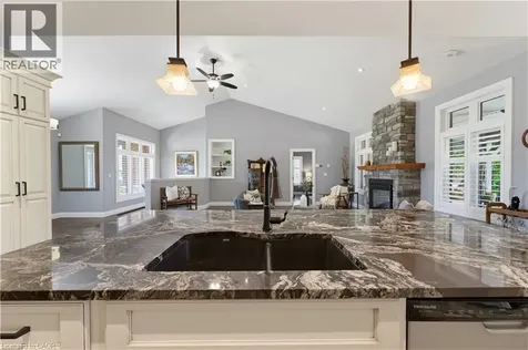 15 Bluenose Drive Port Dover ON N0A 1N7