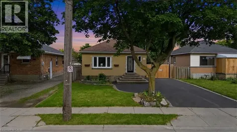 627 Upper Sherman Avenue Hamilton ON L8V 3M4