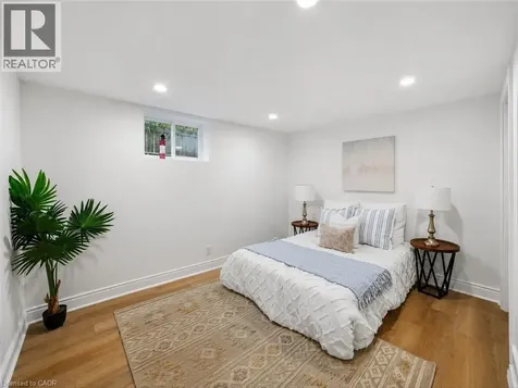 627 Upper Sherman Avenue Hamilton ON L8V 3M4