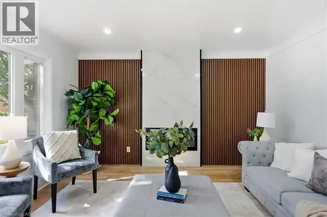 627 Upper Sherman Avenue Hamilton ON L8V 3M4