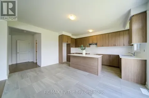 1 Amber Drive Wasaga Beach ON L9Z 0R9