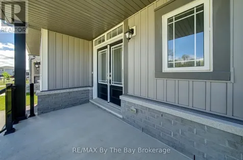 1 Amber Drive Wasaga Beach ON L9Z 0R9