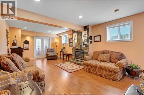 1078 Treverton Windsor ON N8P 1S5