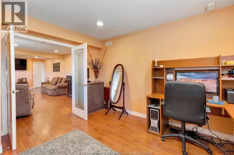 1078 Treverton Windsor ON N8P 1S5