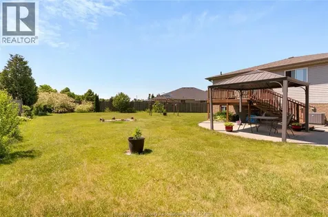 1078 Treverton Windsor ON N8P 1S5