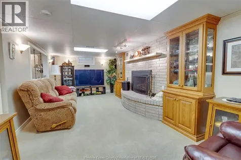 4727 8th Concession Road Windsor ON N0R 1K0