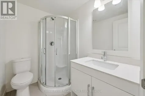 1219 Gordon Street Guelph (kortright West) ON N1L 0M9