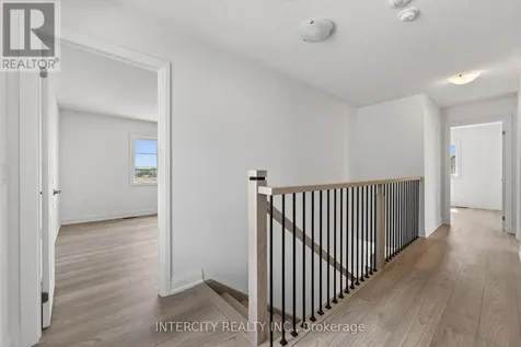 24 Legacy Circle Wasaga Beach ON L9Z 0L8