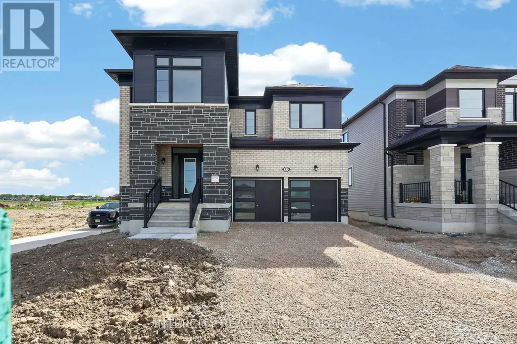 22 Legacy Circle Wasaga Beach ON L9Z 0L8