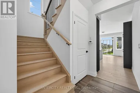 22 Legacy Circle Wasaga Beach ON L9Z 0L8