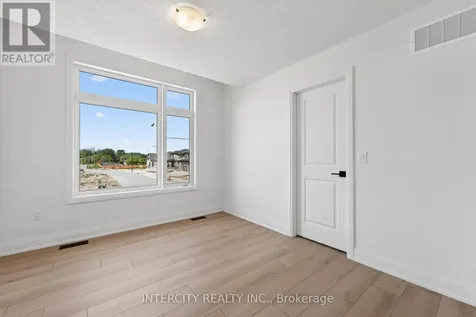 22 Legacy Circle Wasaga Beach ON L9Z 0L8