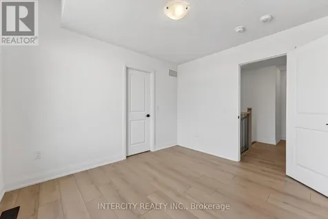 22 Legacy Circle Wasaga Beach ON L9Z 0L8