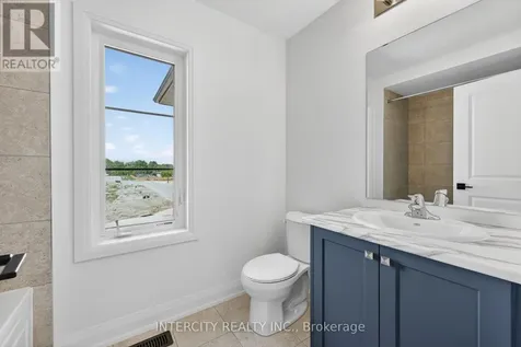 22 Legacy Circle Wasaga Beach ON L9Z 0L8