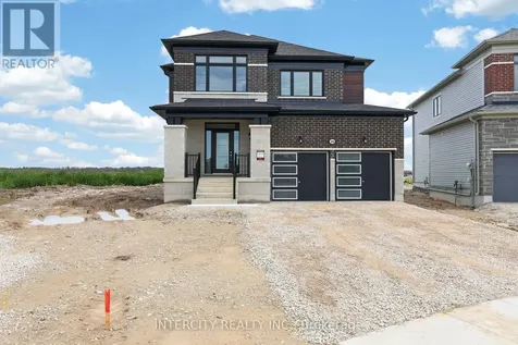 26 Legacy Circle Wasaga Beach ON L9Z 0L8