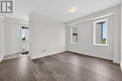 26 Legacy Circle Wasaga Beach ON L9Z 0L8