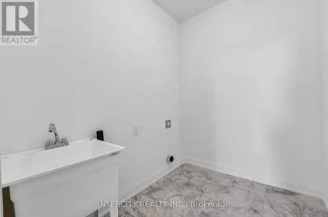 26 Legacy Circle Wasaga Beach ON L9Z 0L8