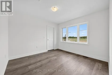 26 Legacy Circle Wasaga Beach ON L9Z 0L8