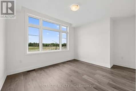 26 Legacy Circle Wasaga Beach ON L9Z 0L8