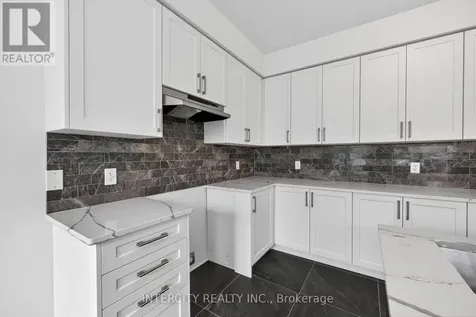16 Legacy Circle Wasaga Beach ON L9Z 0L8
