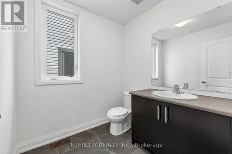 16 Legacy Circle Wasaga Beach ON L9Z 0L8