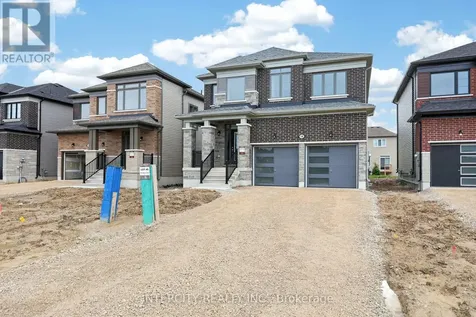 16 Legacy Circle Wasaga Beach ON L9Z 0L8