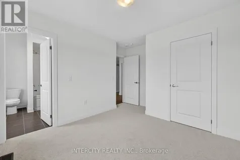 16 Legacy Circle Wasaga Beach ON L9Z 0L8