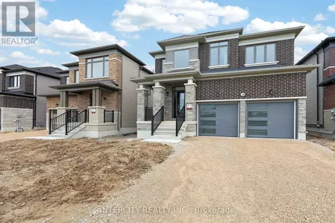 16 Legacy Circle Wasaga Beach ON L9Z 0L8