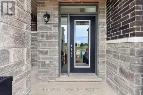 16 Legacy Circle Wasaga Beach ON L9Z 0L8