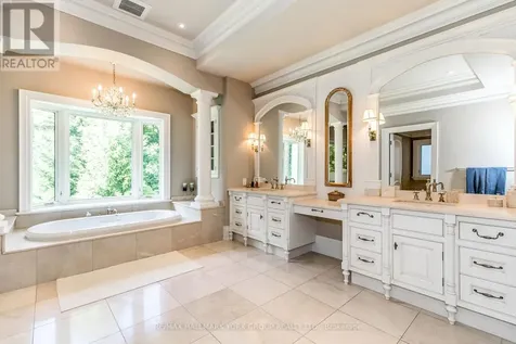 1865 Davis Drive West King ON L3Y 4V9
