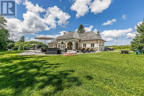 1865 Davis Drive West King ON L3Y 4V9