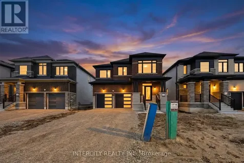 14 Legacy Circle Wasaga Beach ON L9Z 0L8