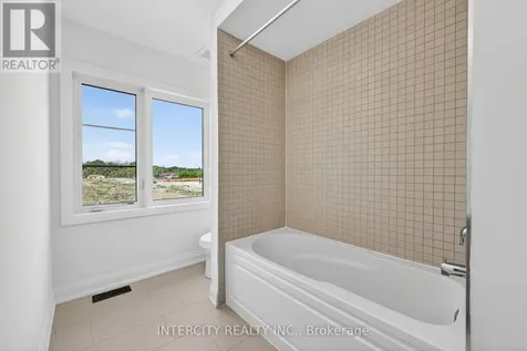 18 Legacy Circle Wasaga Beach ON L9Z 0L8