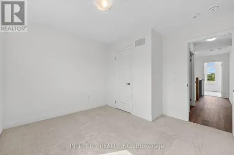 18 Legacy Circle Wasaga Beach ON L9Z 0L8