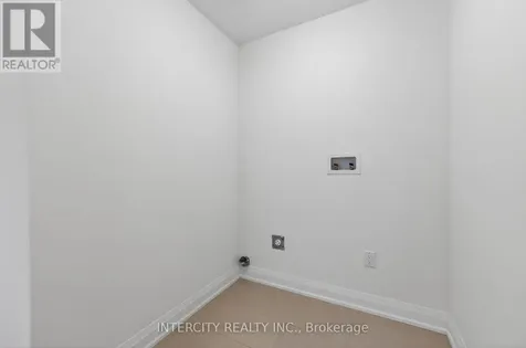 18 Legacy Circle Wasaga Beach ON L9Z 0L8