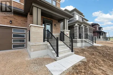 18 Legacy Circle Wasaga Beach ON L9Z 0L8