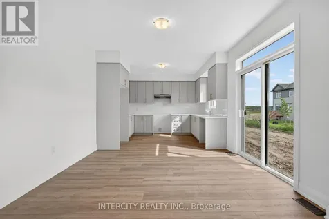 18 Legacy Circle Wasaga Beach ON L9Z 0L8