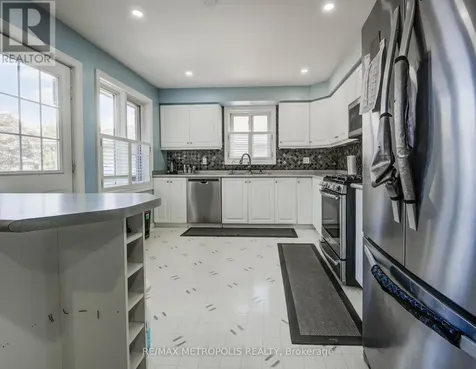 258 Saginaw Parkway Cambridge ON N1T 1R7