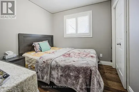 258 Saginaw Parkway Cambridge ON N1T 1R7