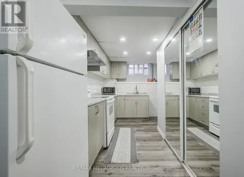 258 Saginaw Parkway Cambridge ON N1T 1R7