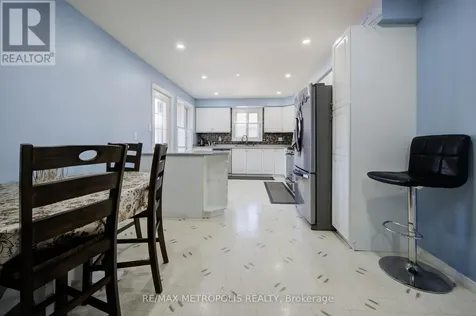 258 Saginaw Parkway Cambridge ON N1T 1R7