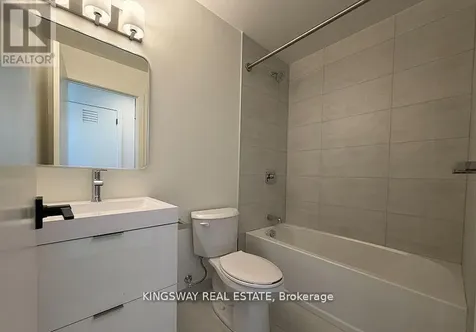33 Erie Avenue Brantford ON N3S 2E7