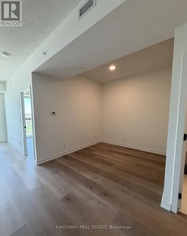 33 Erie Avenue Brantford ON N3S 2E7