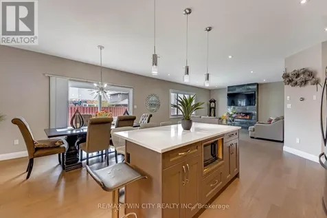86 Woodberry Crescent Kitchener ON N3B 0C8